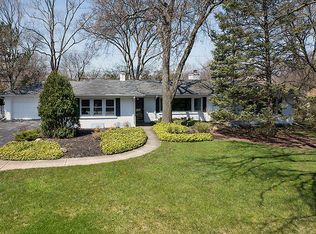 918 Lee Rd, Northbrook, IL 60062