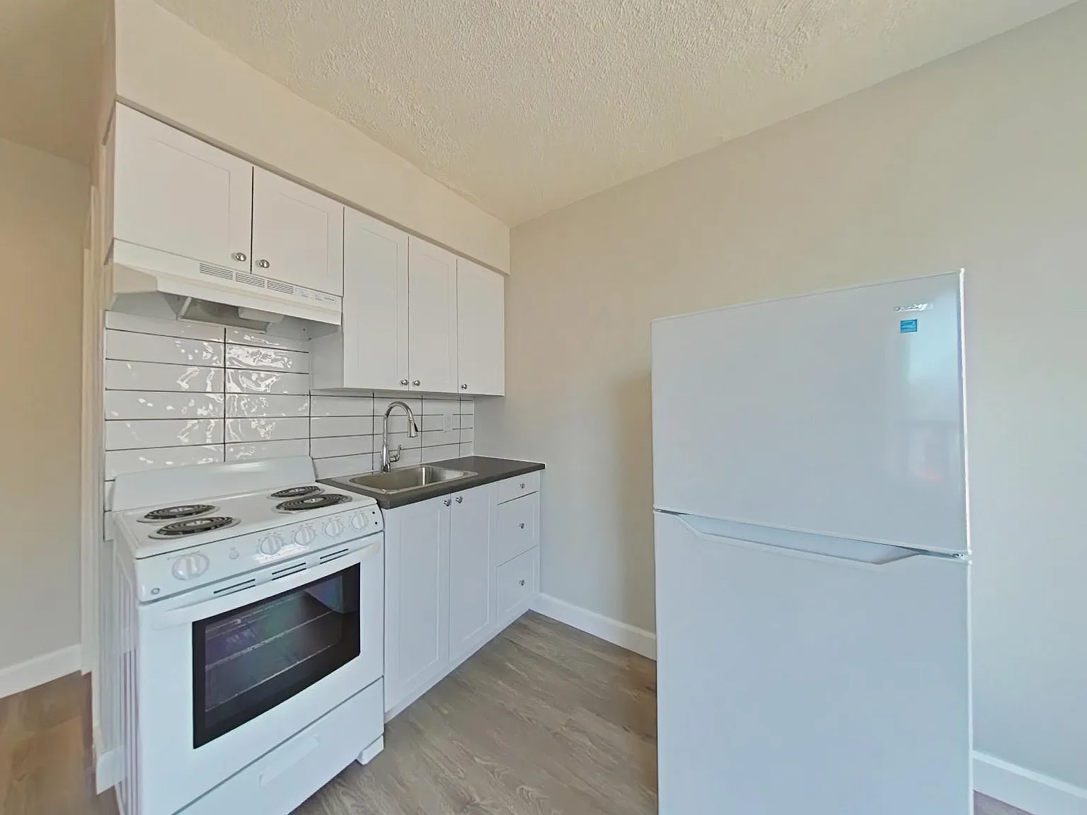 1510 King St W — Photo 3