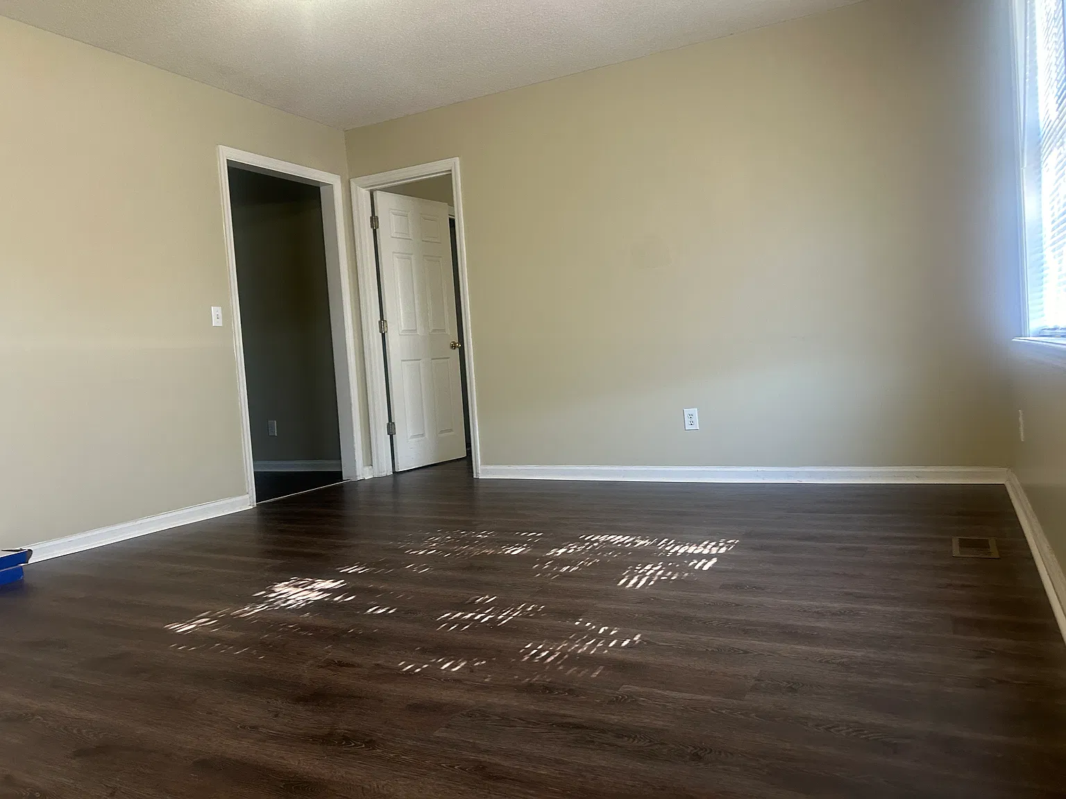3 bed, 1104 sqft, $1,395 — Photo 3