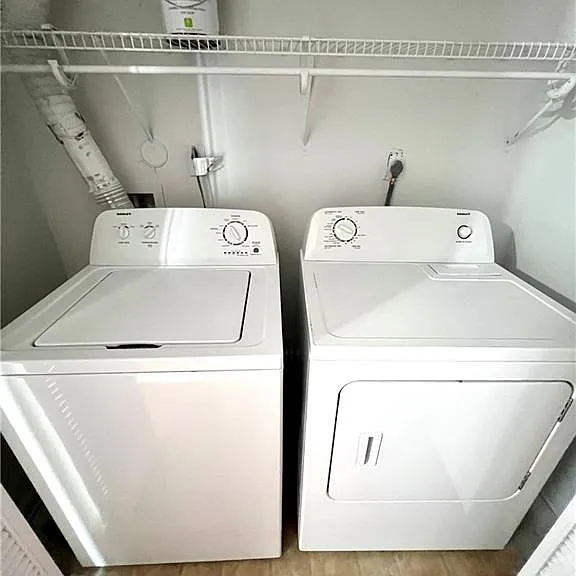 411 Sea Pointe Ct #201 — Photo 7