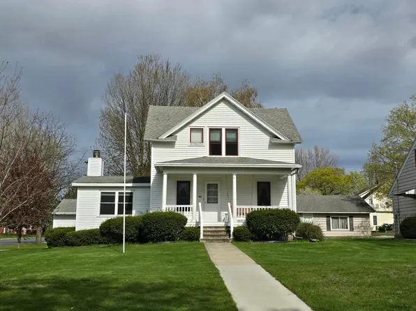 410 1st Ave SE, Harmony, MN 55939