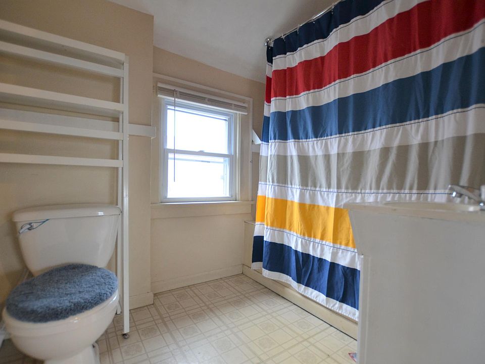 2nd image of 251 Cottage St