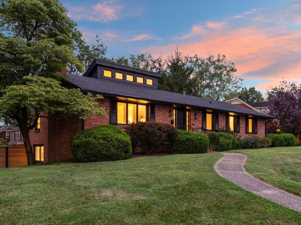 701 Old Dobbin Rd, Lexington, KY 40502