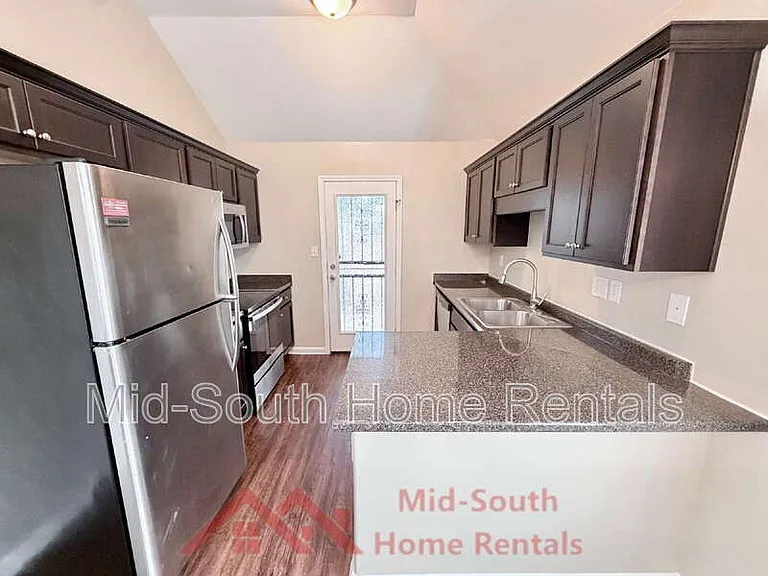 5626 Tulip Tree Dr — Photo 6