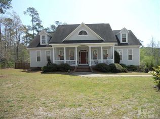 638 Ravenswood Rd, Hampstead, NC 28443
