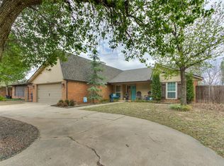 3904 Regatta Rd, Yukon, OK 73099