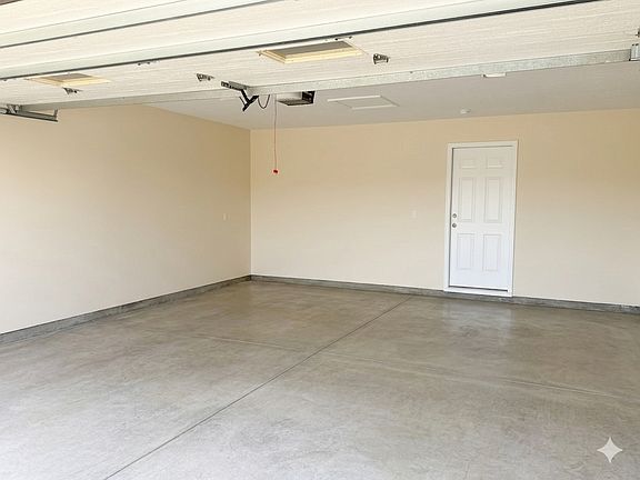 2nd image of 1213 Kit Cowan Rd #A