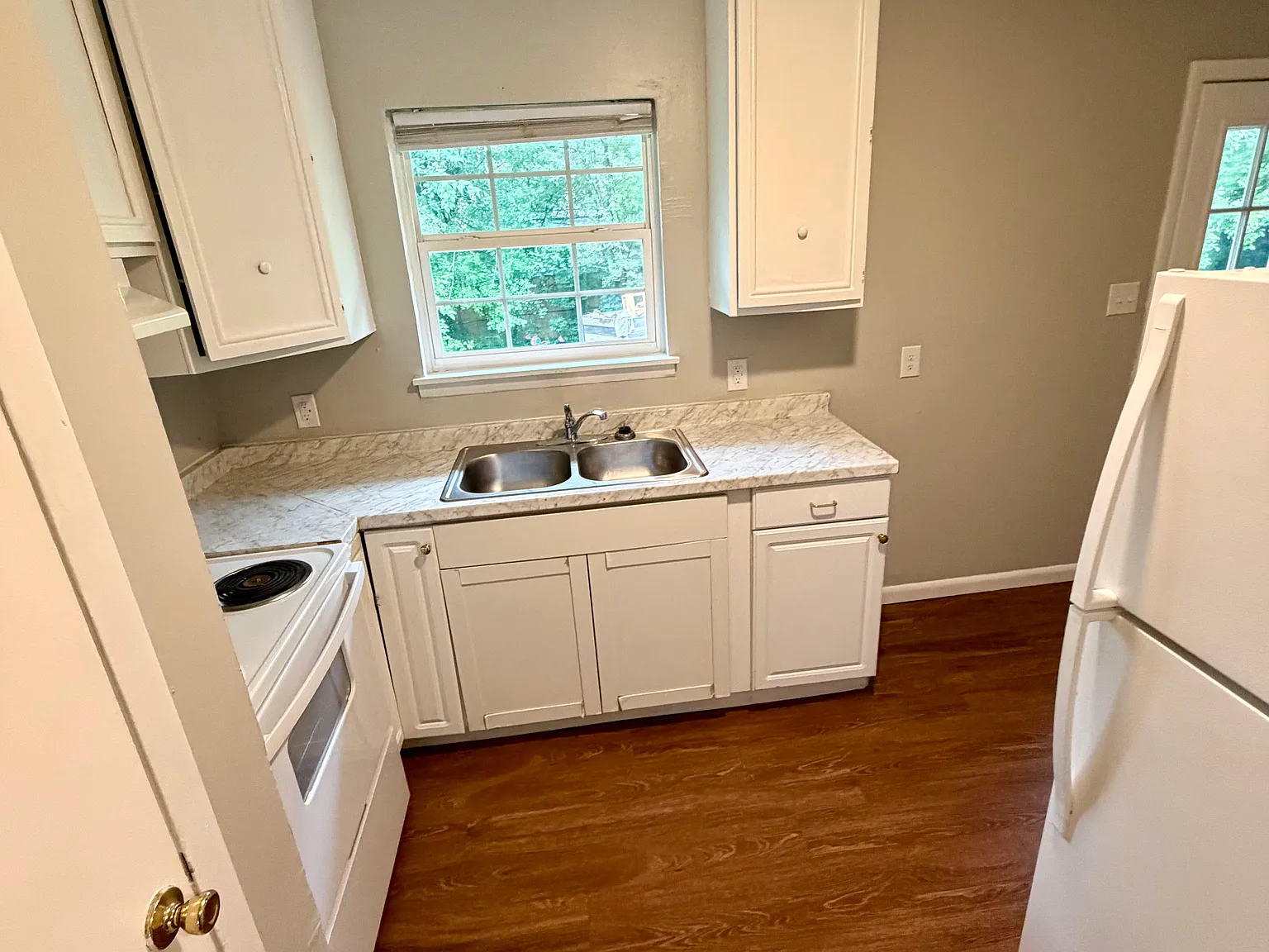 2 bed, $1,445 — Photo 3