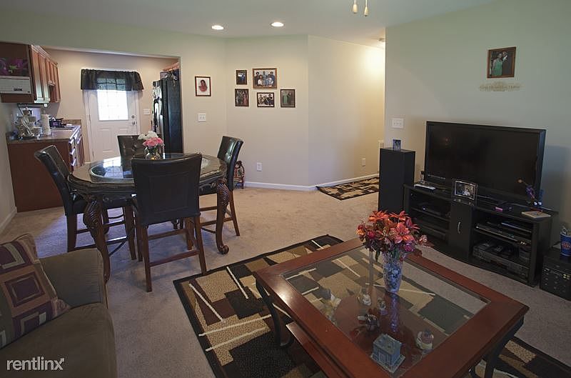 1st image of 2108 Pleasant View Dr APT 404