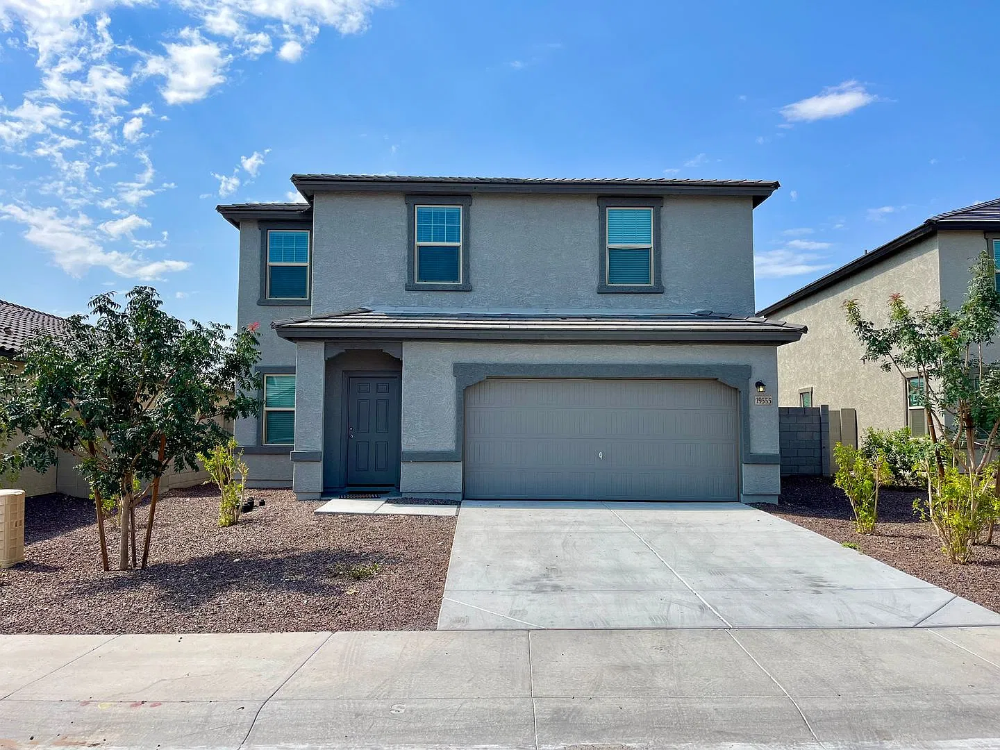 Home in Litchfield Park at Canyon Views! 5bd 3ba! Mountain Views! — Photo 1