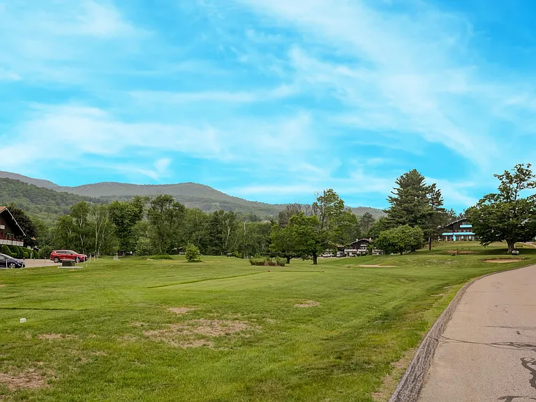 18 Sandtrap Loop #P5 — Photo 33