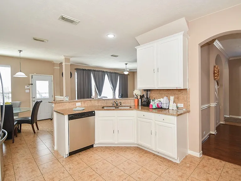 17319 Brookhollow Court Dr — Photo 12