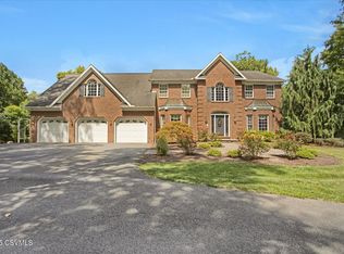 1299 Edison Heights Rd, Sunbury, PA 17801