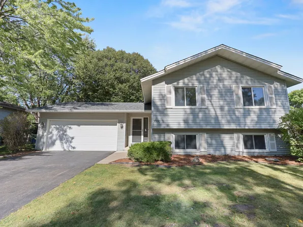 7350 Berkshire Way N, Maple Grove, MN 55311