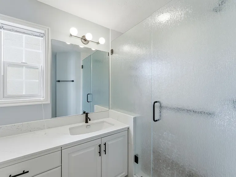 1041 W Grindelwald Ct #R-5 — Photo 18