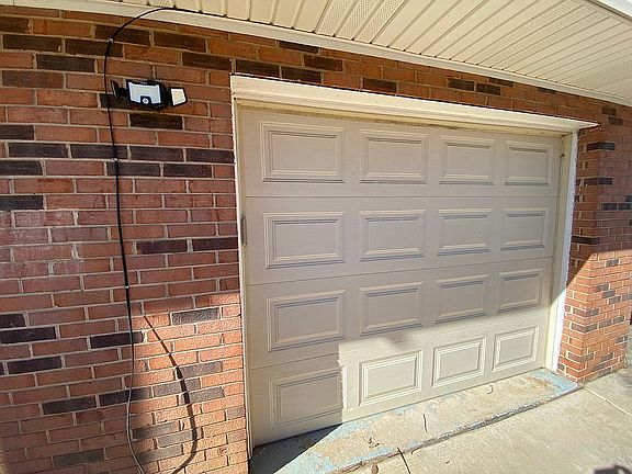 2nd image of 13667 Greenwood Dr