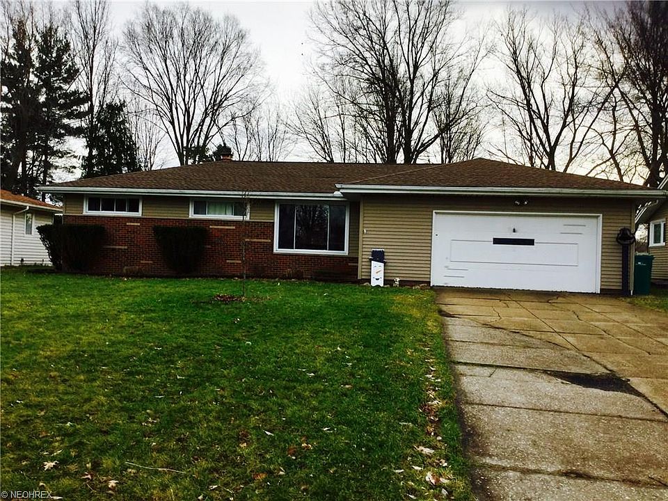 1st image of 590 Twilight Dr