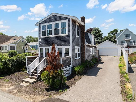 2nd image of 29 Aquidneck Ave