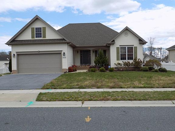 2nd image of 28068 Cross Creek Dr