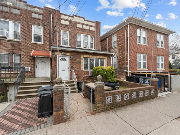 1408 Avenue L image 2 of 20