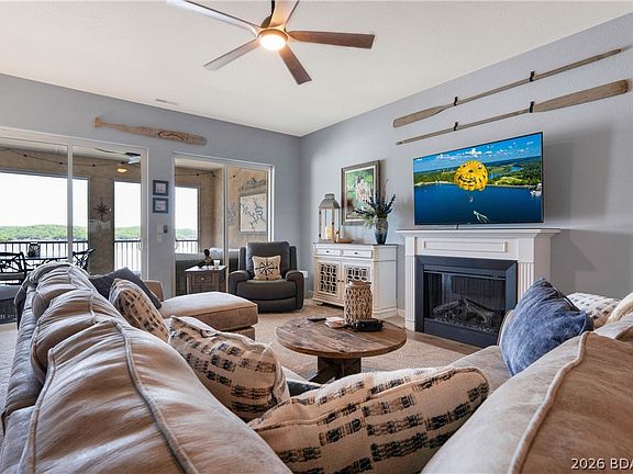 2nd image of 184 Plaza Gardens Ct Unit 5E
