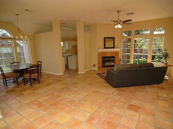 Great Room with Satillo Tile throughout
