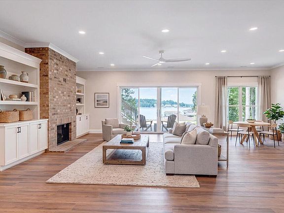 5th image of 51 Island View Dr