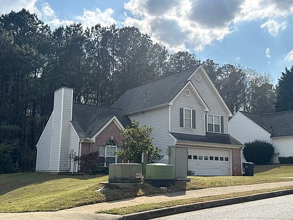 3rd image of 1865 Heatherton Rd