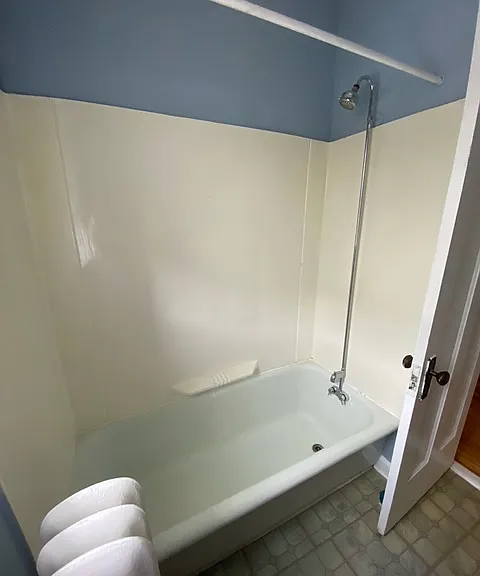 829 W Cornelia Ave #2W — Photo 10