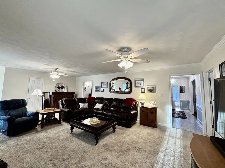 930 Forest Lakes Dr — Photo 18
