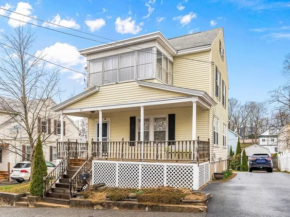106 Sayles St, Lowell, MA 01851