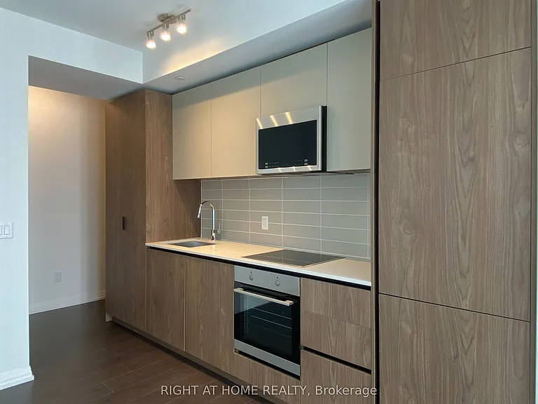 8 Widmer St #2205 — Photo 18