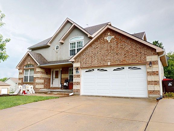 3rd image of 1404 Nottingham Dr