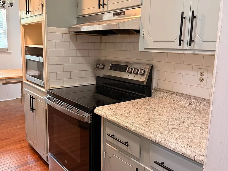 1503 Anthony Dr — Photo 6