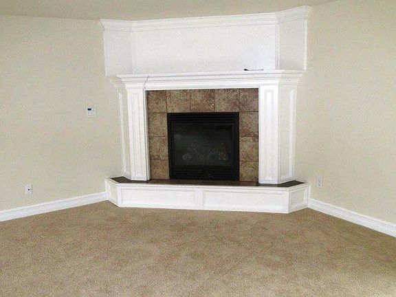 3rd image of 1606 5th St NE