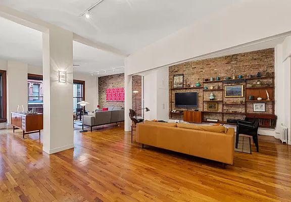 2nd image of 140 Nassau St APT 10C