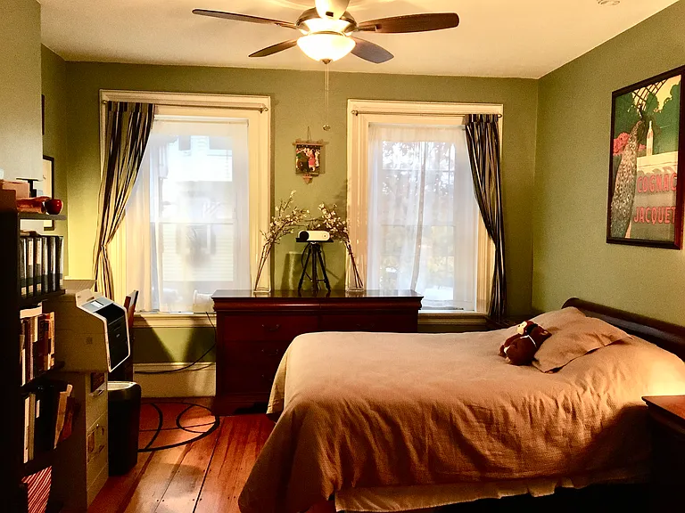 29 Essex St #1 — Photo 11