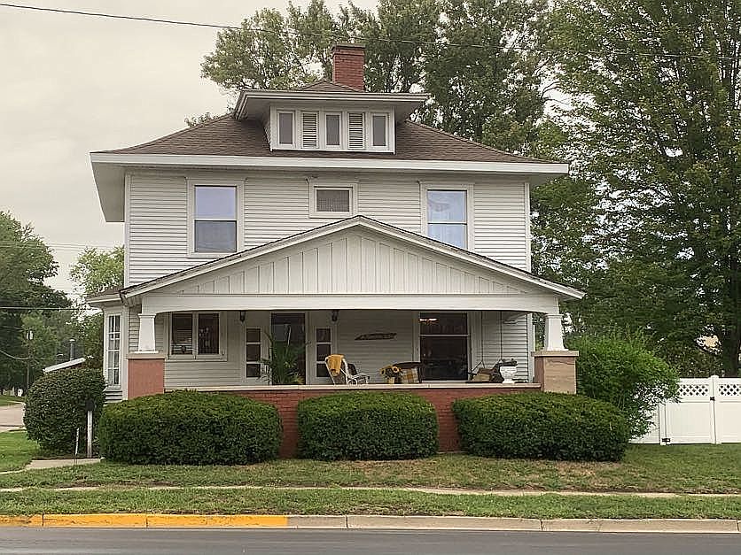 1st image of 501 E Plymouth St