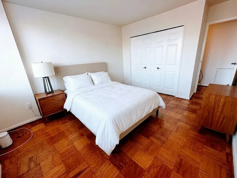 10500 Rockville Pike #527 — Photo 14