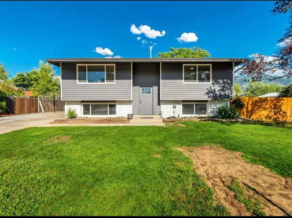 10541 S Amaryllis St E, Sandy, UT 84094