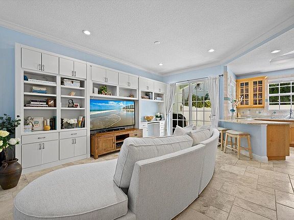 5th image of 455 Ocean Ridge Way