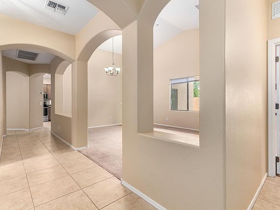 5th image of 18054 W Caribbean Ln