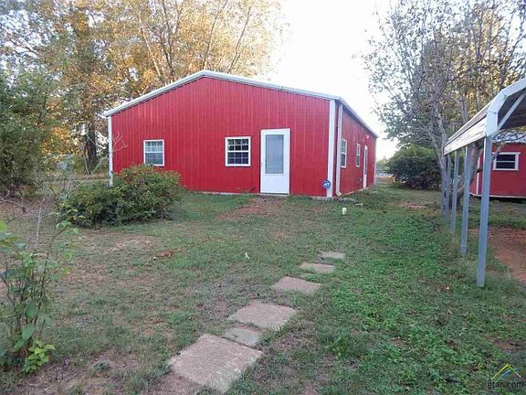 4th image of 24418 Lockwood Dr