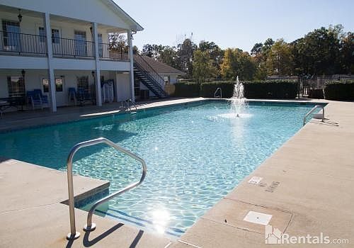 1st image of 4807 Jenna Dr