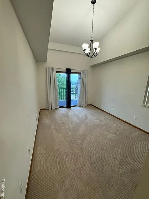 2 bed, 1568 sqft, $2,000 — Photo 2