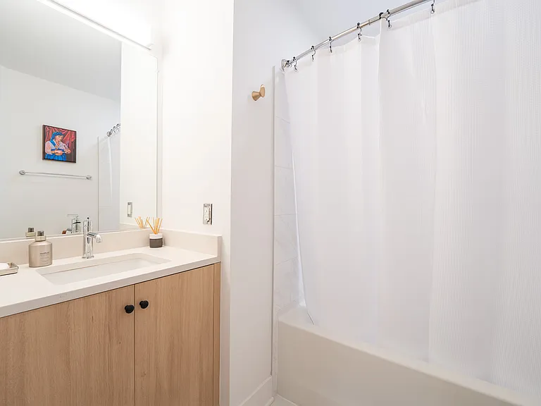 701 N Henry St #400 — Photo 22