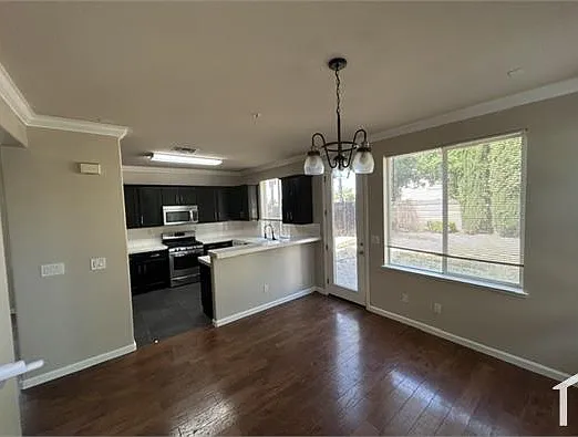 140 Wexford St — Photo 17