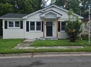 636 W 48th St, Savannah, GA 31405