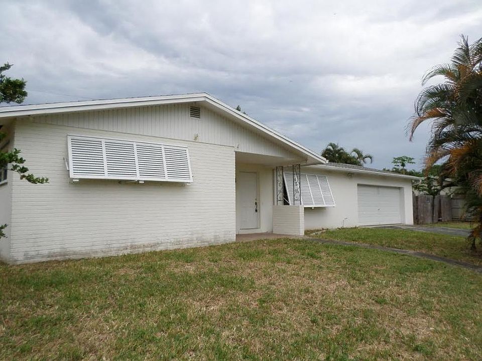 1st image of 2137 W Palma Cir