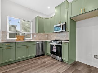 6519 Coldwater Canyon Ave, North Hollywood, CA